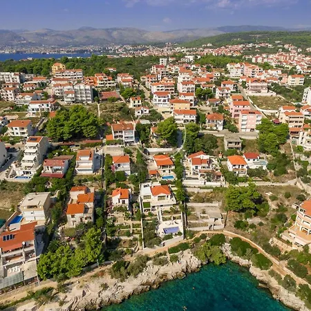 Barbara Τρογκίρ